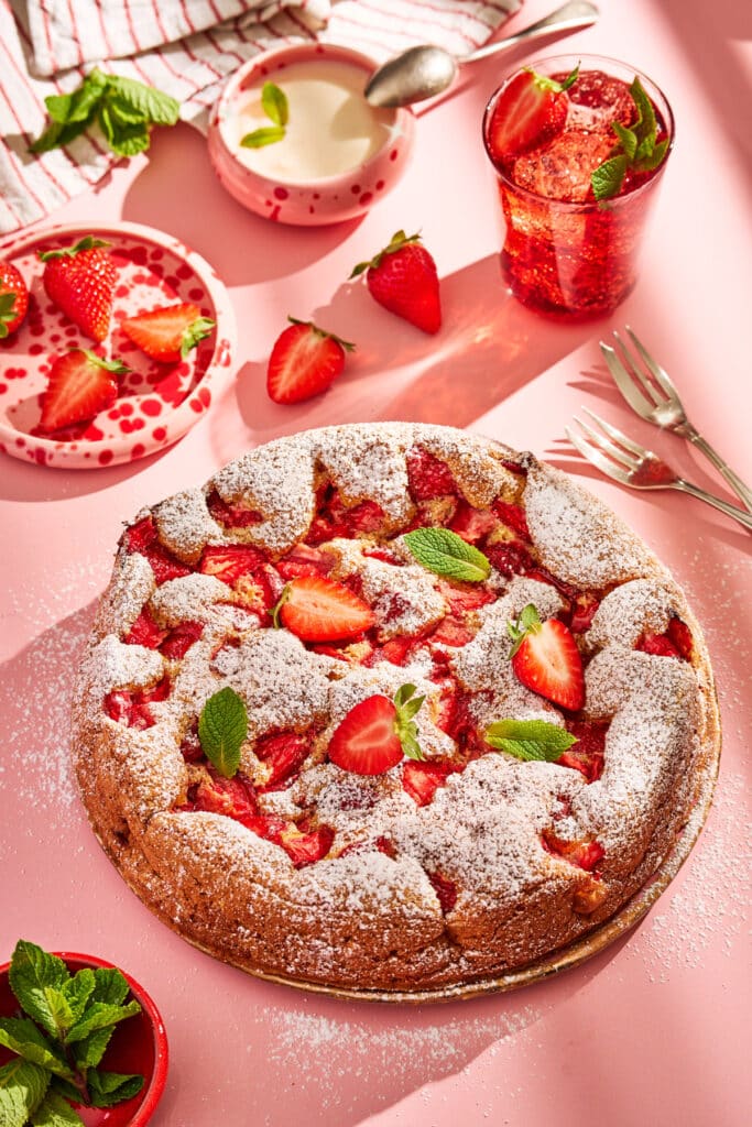 Foodfotografie Erdbeerkuchen mit Vanillejoghurt aus Köln